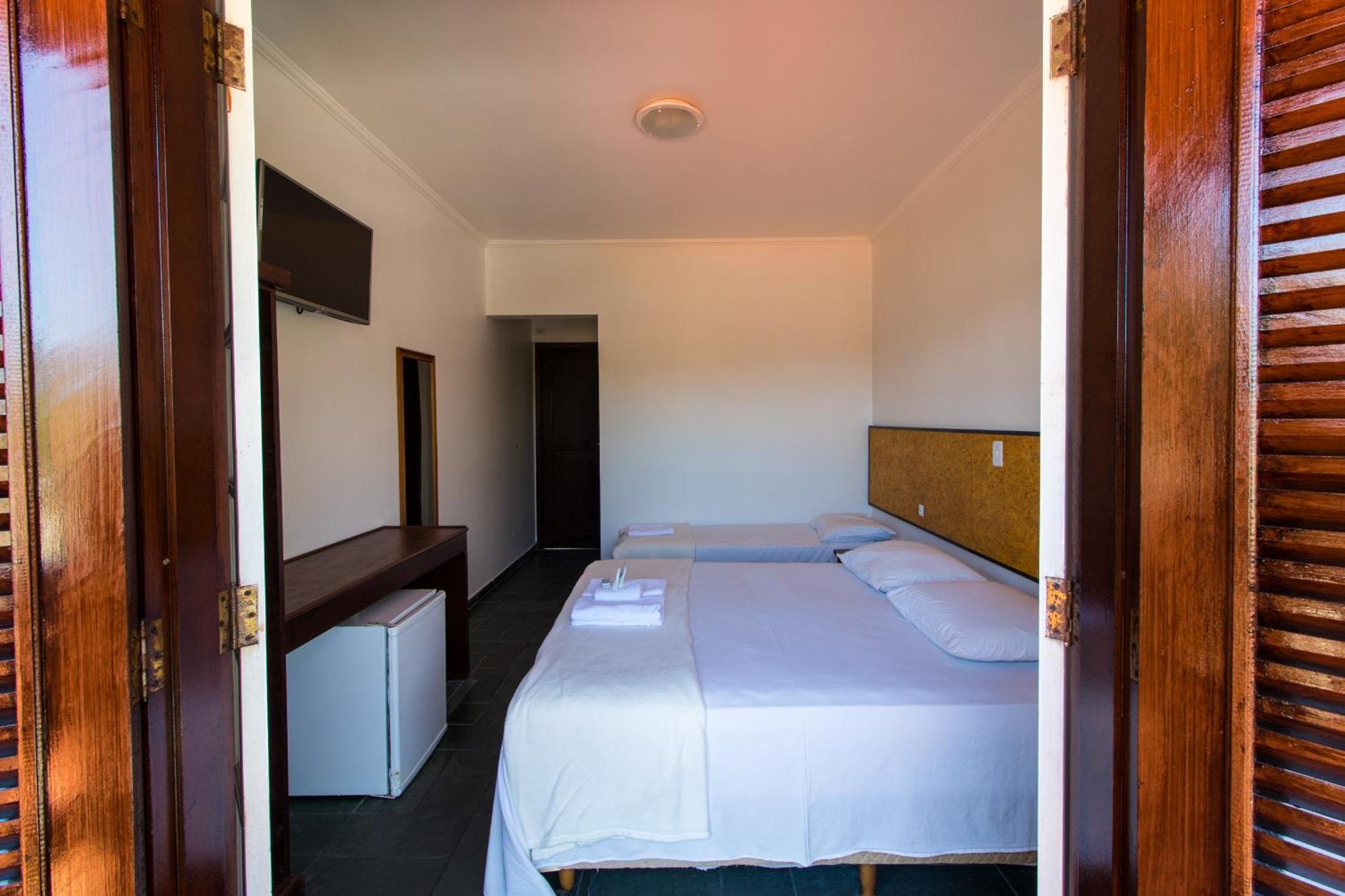 Hotelare Hotel Villa Di Capri Убатуба Номер фото